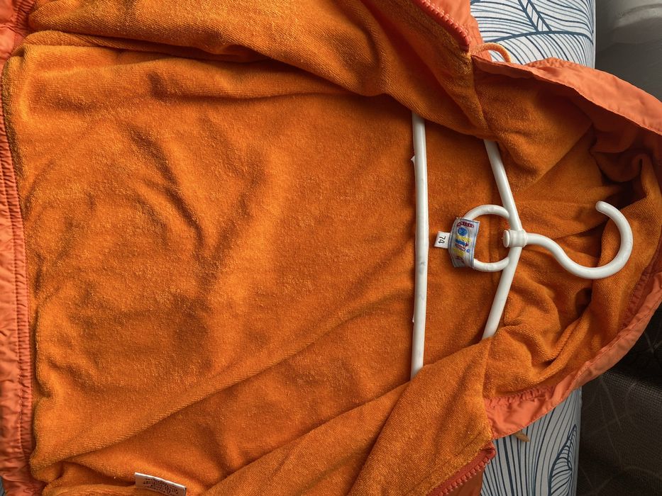 Курточка, куртка, вітровка