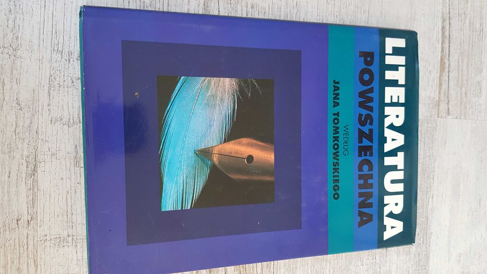 Literatura Powszechna  Jan Tomkowski