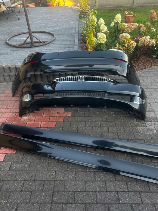 Komplet zderzaków BMW F10 przedlift