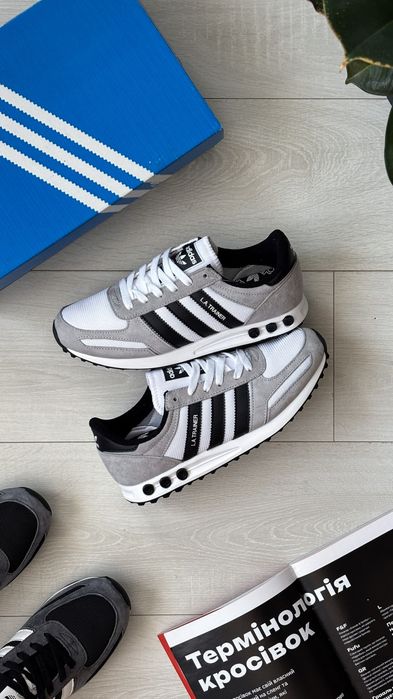 3 кольори Adidas LA Trainer OG