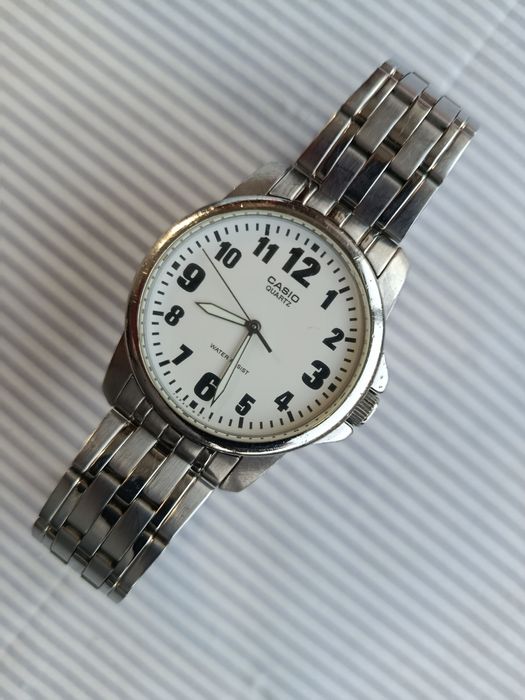 Relógio  CASIO , modelo: DW-5300-1BV ( excelente )