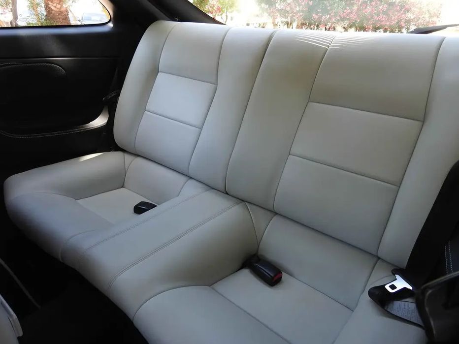 Toyota Celica 2.0 GT 175cv (3S-GE) – projeto / restauro / motor 3S-GE, carro completo.
O carro encontra-se