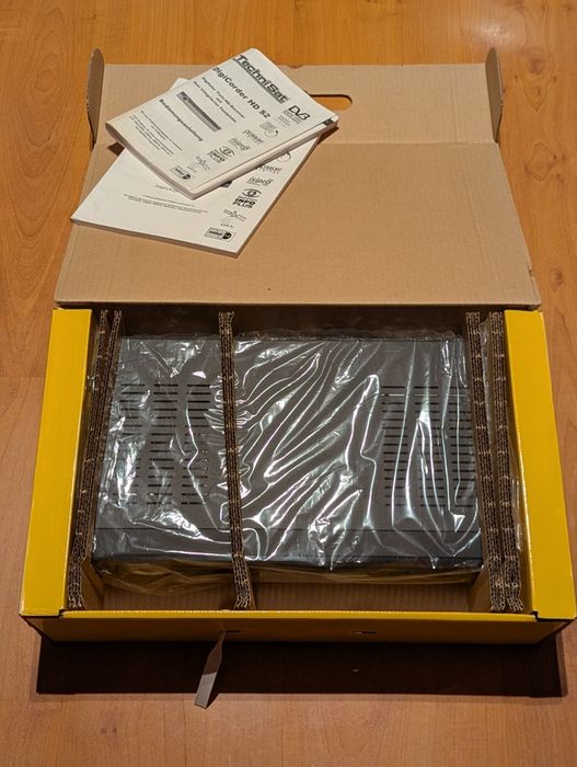 Decoder satelitarny TechniSat digicorder hd s2