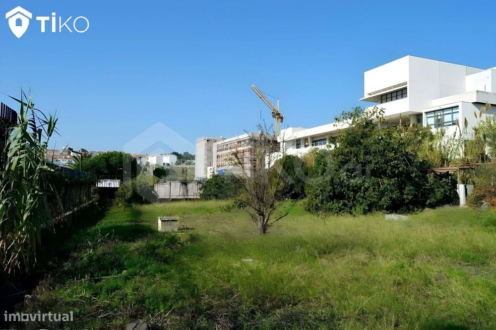 Terreno 2000m² - Ajuda