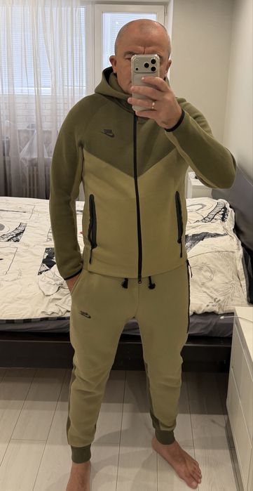 Nike tech fleece костюм