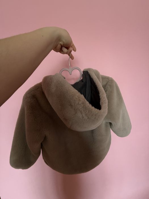 Шуба( шубка ) від zara куртка на дівчинку весна