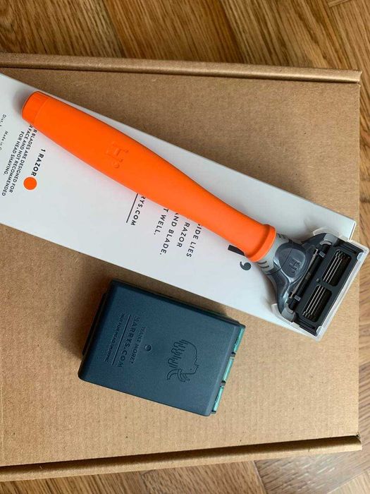 Бритвений верстат Harry's