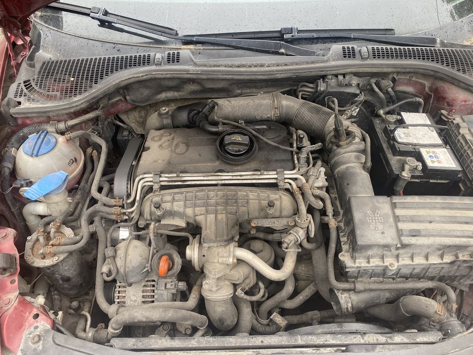 Двигун 2.0 TDi 16v PD BKD насос-форсунка Skoda Octavia A5 VW Passat B6 Touran 1  Golf 5 Seat Altea 1 Leon 2 Audi A3 2  Шкода Октавія мотор двигатель