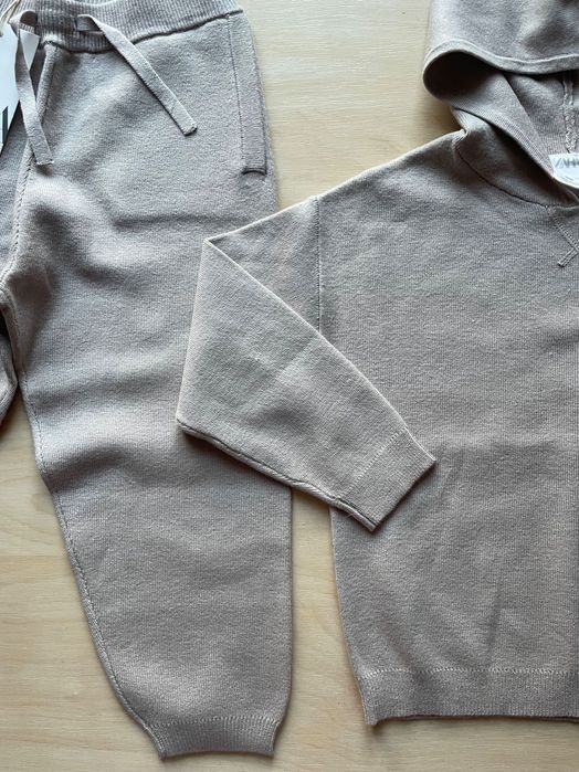 Дитячий костюм Zara 104р