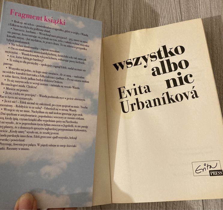 Książka Wszystko albo nic  Evita Urbaniková