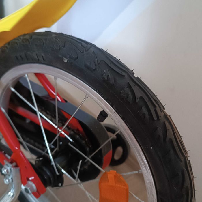 Rower dziecięcy 16"cali Cars Zygzak McQueen Dino Bikes  + GRATISY