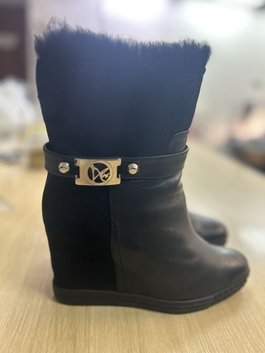 Ботинки зимові шкіряні р. 39 на натуральному хутрі Італія