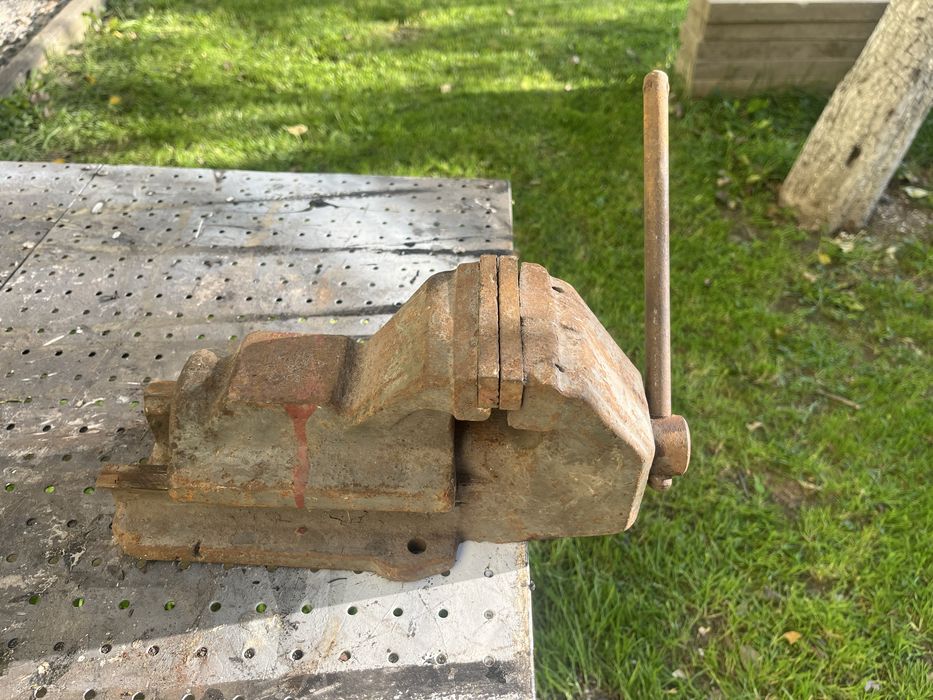 Solidne imadło ślusarskie 120 mm / 13 kg – Klasyk PRL (Zawiercie / Fana)