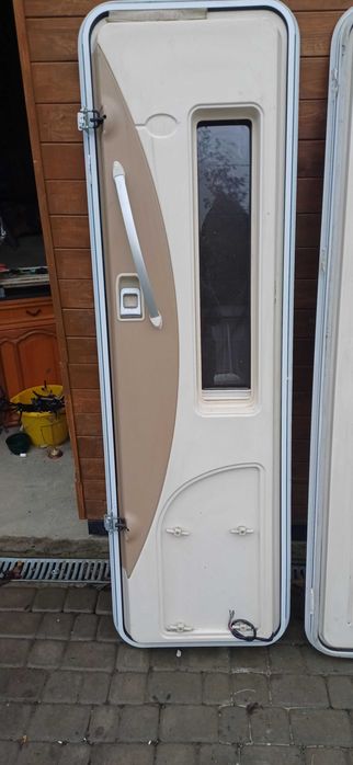 Drzwi wejsciowe Hartal przyczepa kempingowa kamper