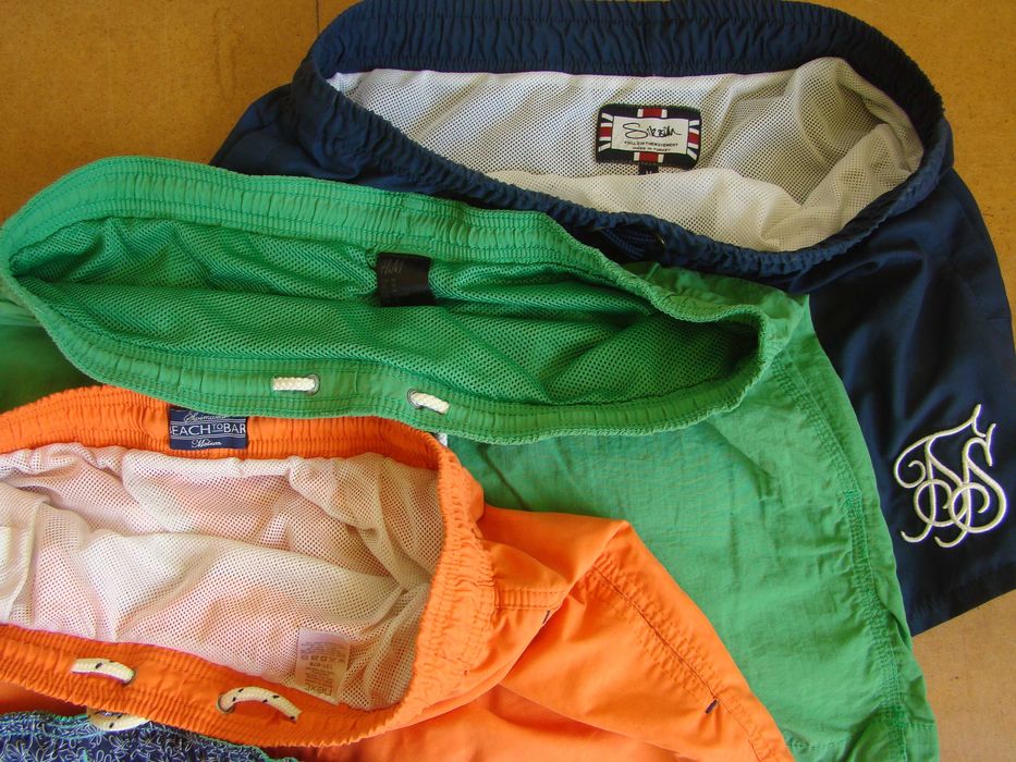 Шорты спортивные разных брендов (Pierre Cardin, Nike и др.), разм.M-L, XXL