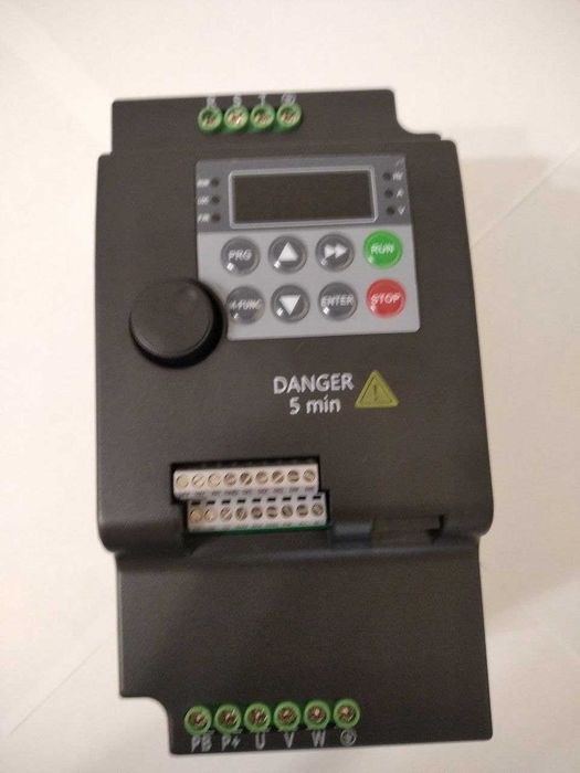 Частотний перетворювач 2.2 квт - 37 квт