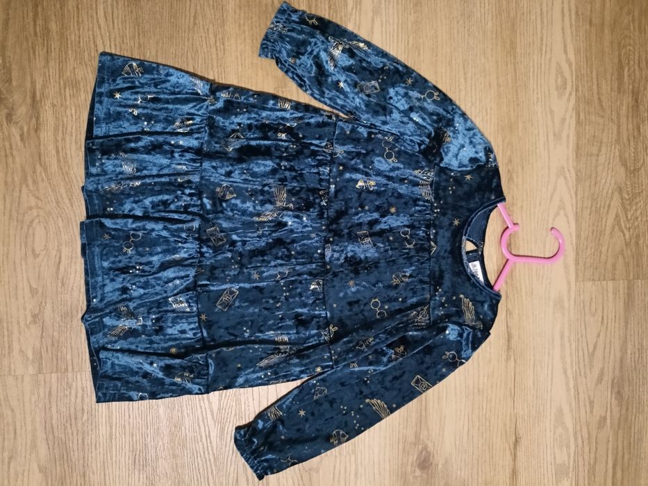 Sukienka dla dziewczynki.