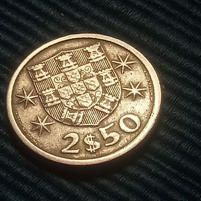 moeda 2.50 ano 1966