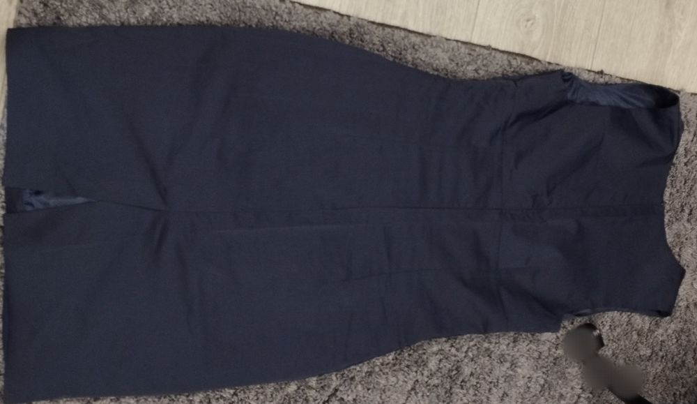 Сукня до короткого рукава