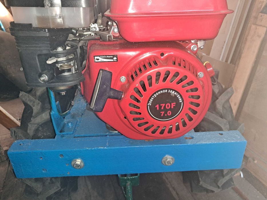 Продам мотоблок на 7.0л.с