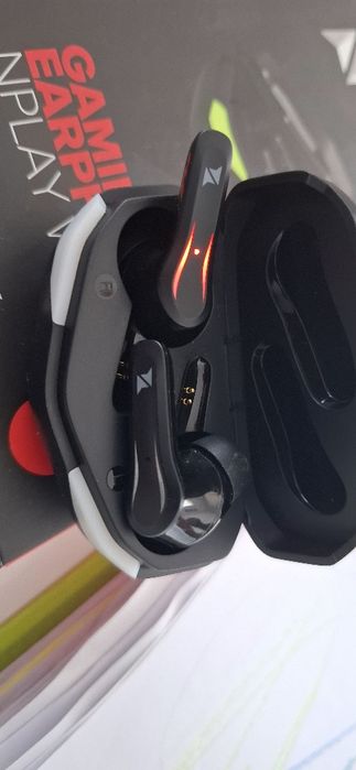 Vendo Wireless Earphones NPlay