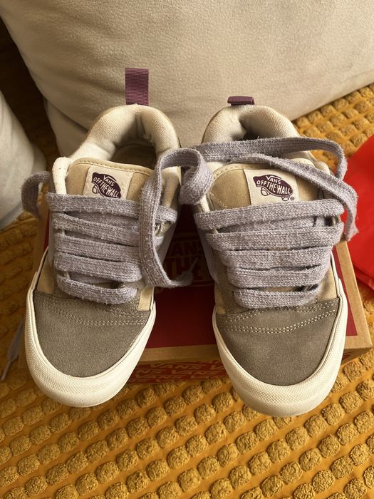 Vans  knu  skool