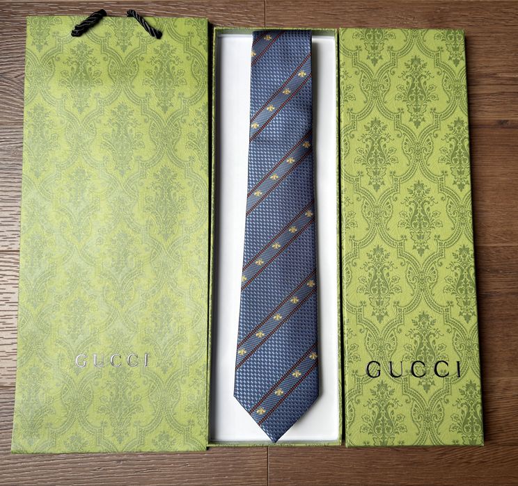 Krawat Gucci niebieski wzór zestaw prezentowy torba pudełko