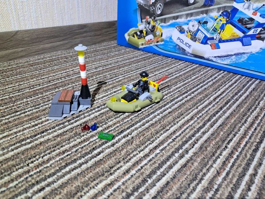 Продам набір BELA URBAN ( LEGO CITY) - поліцейський катер