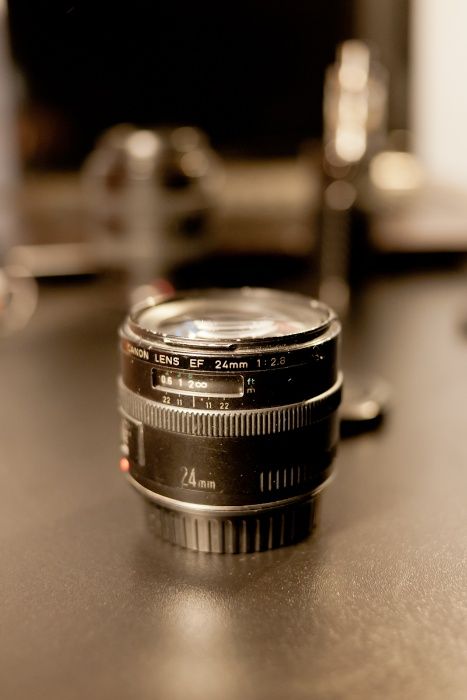 Canon EF 24 f2.8