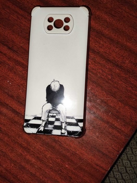 Продам свой чехол на телефон poco x3 pro