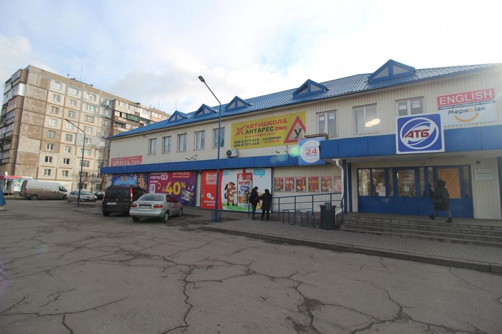 Продаж торгового комплексу 901 кв.м., над супермаркетов АТБ