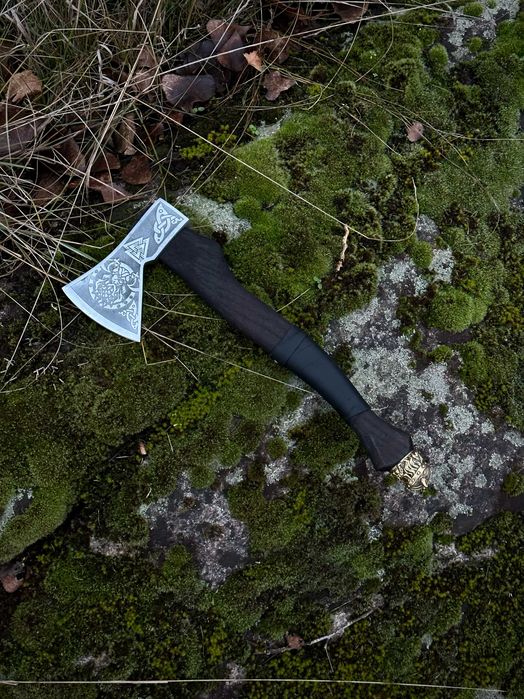 Ексклюзивна подарункова сокира Рагнар з литтям TR21 Топор авторский