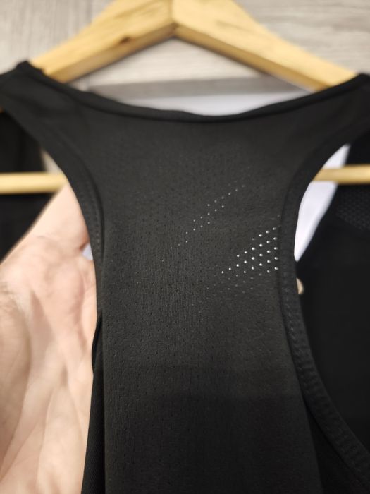 Czarny top damski oddychający Dri -Fit Nike xs