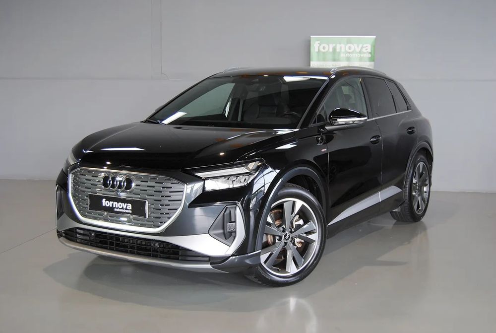 Audi Q4 e-tron 45 82 kWh SE Business Plus
