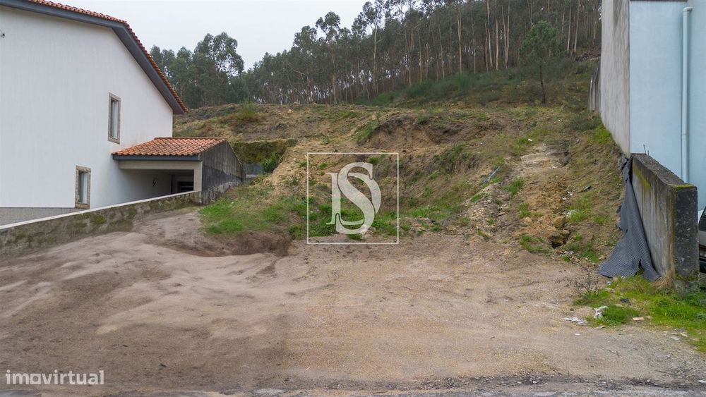 Terreno  Venda em Vandoma,Paredes