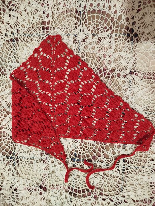 Косынка на голову вязаная