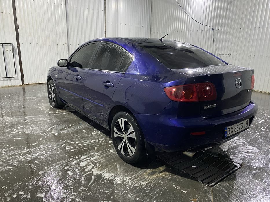Продам авто Мазда 3