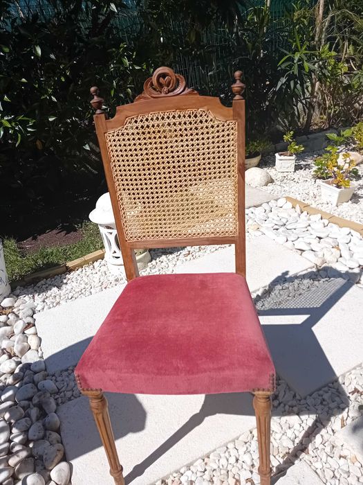 Cadeira para quarto ou salinha