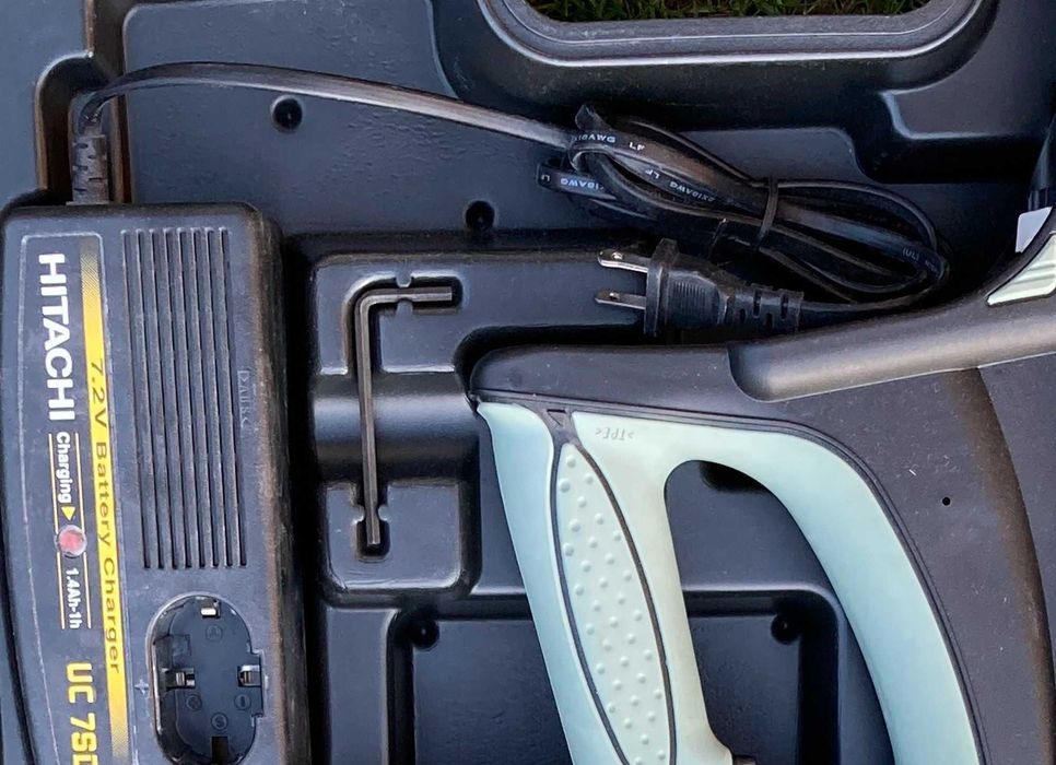 Gwoździarka akumulatorowa Hitachi Koki NC40G