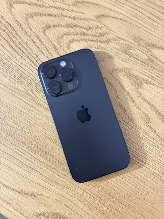 iPhone 14 Pro 128GB Preto