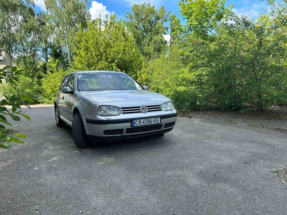 Продам авто Volkswagen golf 4
