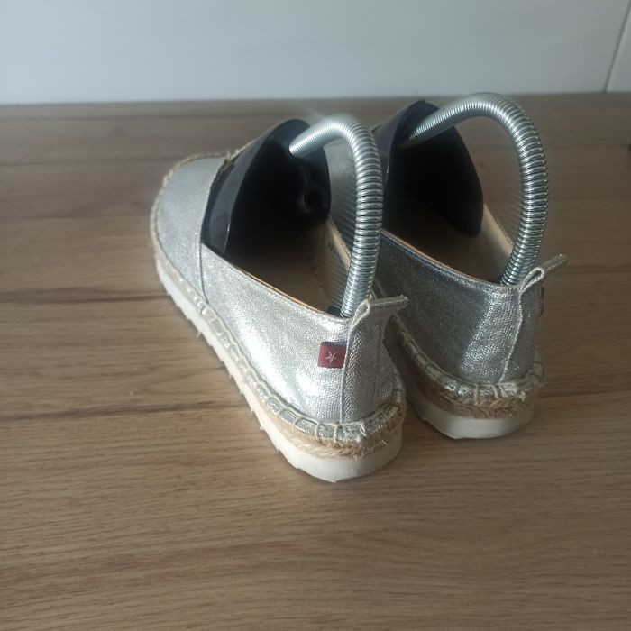 Wygodne srebrne espadryle Big Star rozmiar 37
