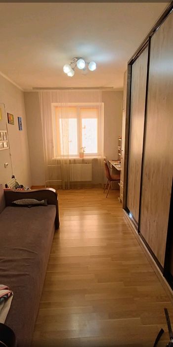 Здам двокімнатну квартиру на Пісках