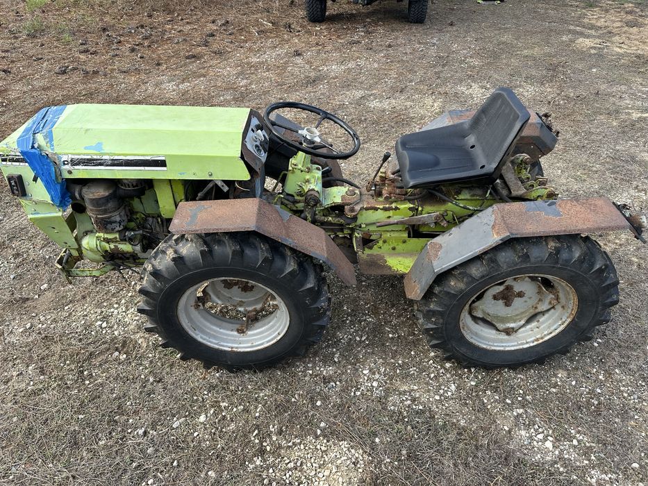 Trator articulado grillo 26 cv