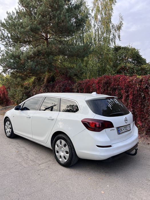 Opel astra j 1.7
