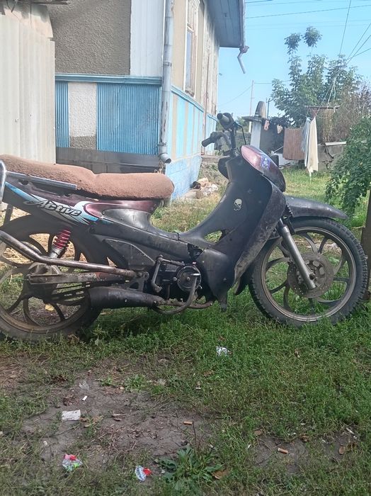 Продам мопед актив 110