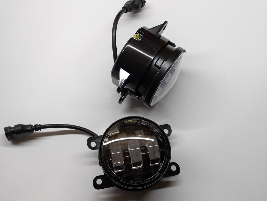 Противотуманные фары LED универсальная 3,5 дюйма 90мм туманка 50W ватт