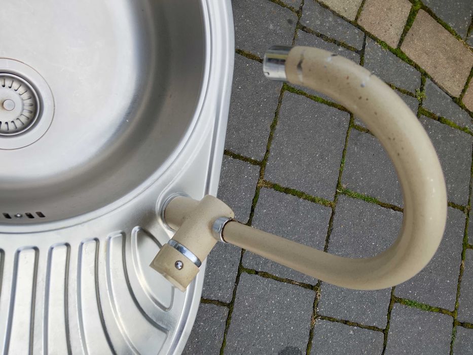 zlewozmywak z baterią