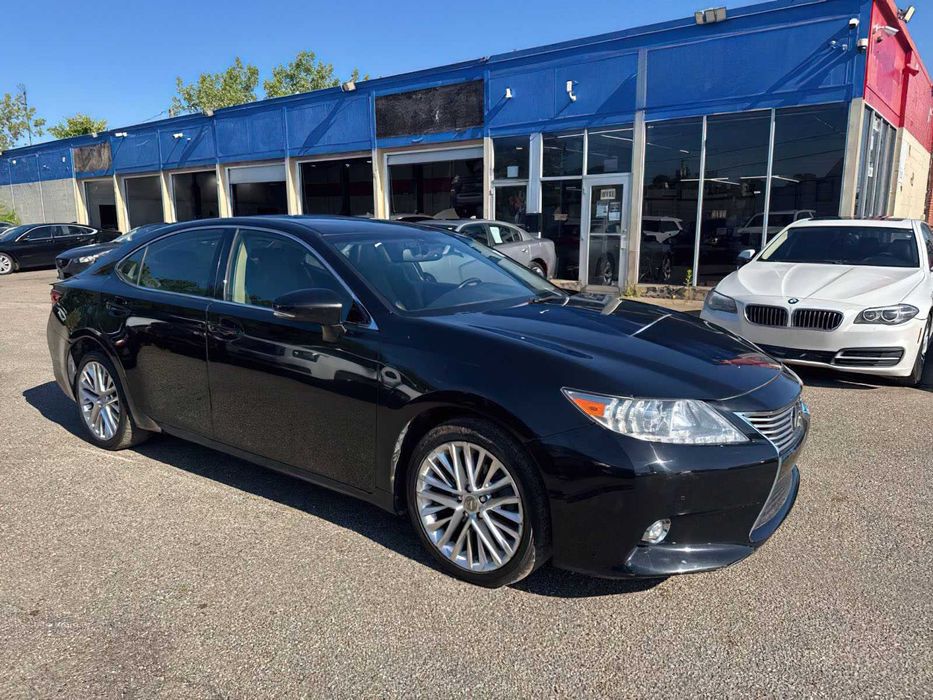 Lexus ES 350 Crafted Line      2015