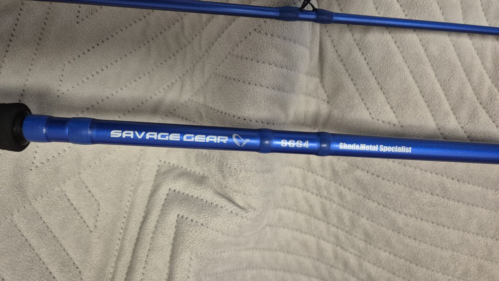 SAVAGE GEAR SGS4 Shad & Metal Specialist MF MH 2.41m do 80g